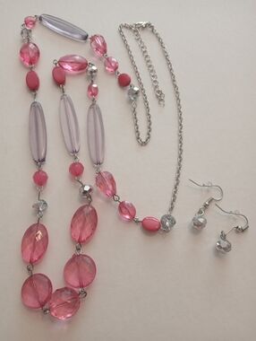 #1212. Pink & Purple, Glass & Acrylic, Necklace And Earring Set